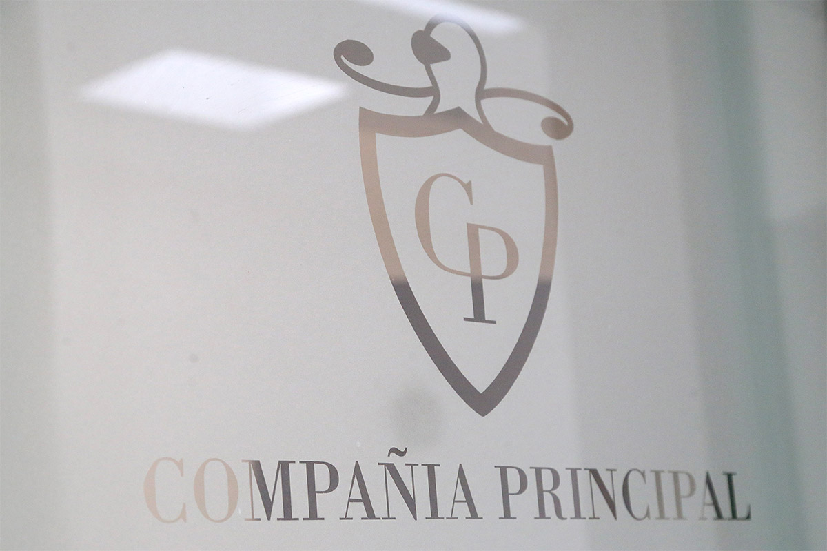 Companía Principal Olivos